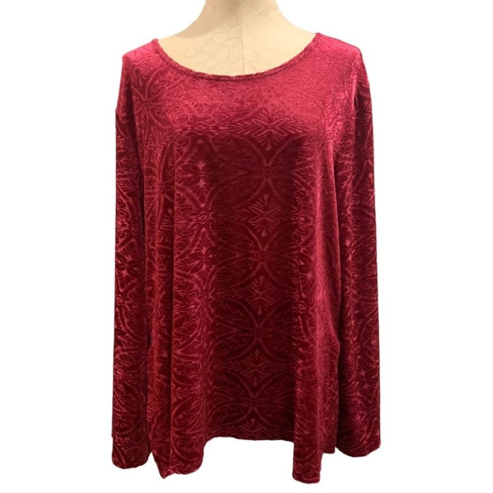 18/20W Cato Woman Textured Velour Raspberry Red Blouse Bell Flared Sleeve Stretc